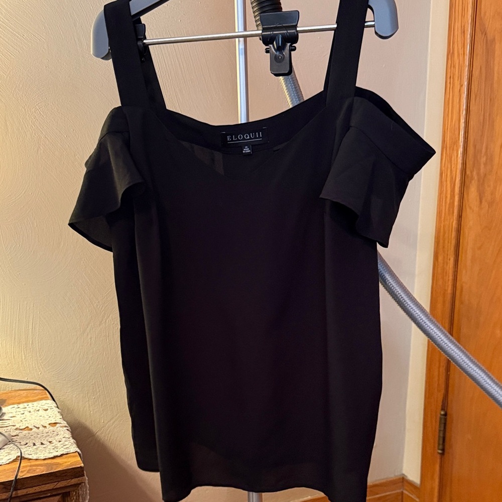 Eloquii cold shoulder black crepe feeling blouse. Like new. Size 14